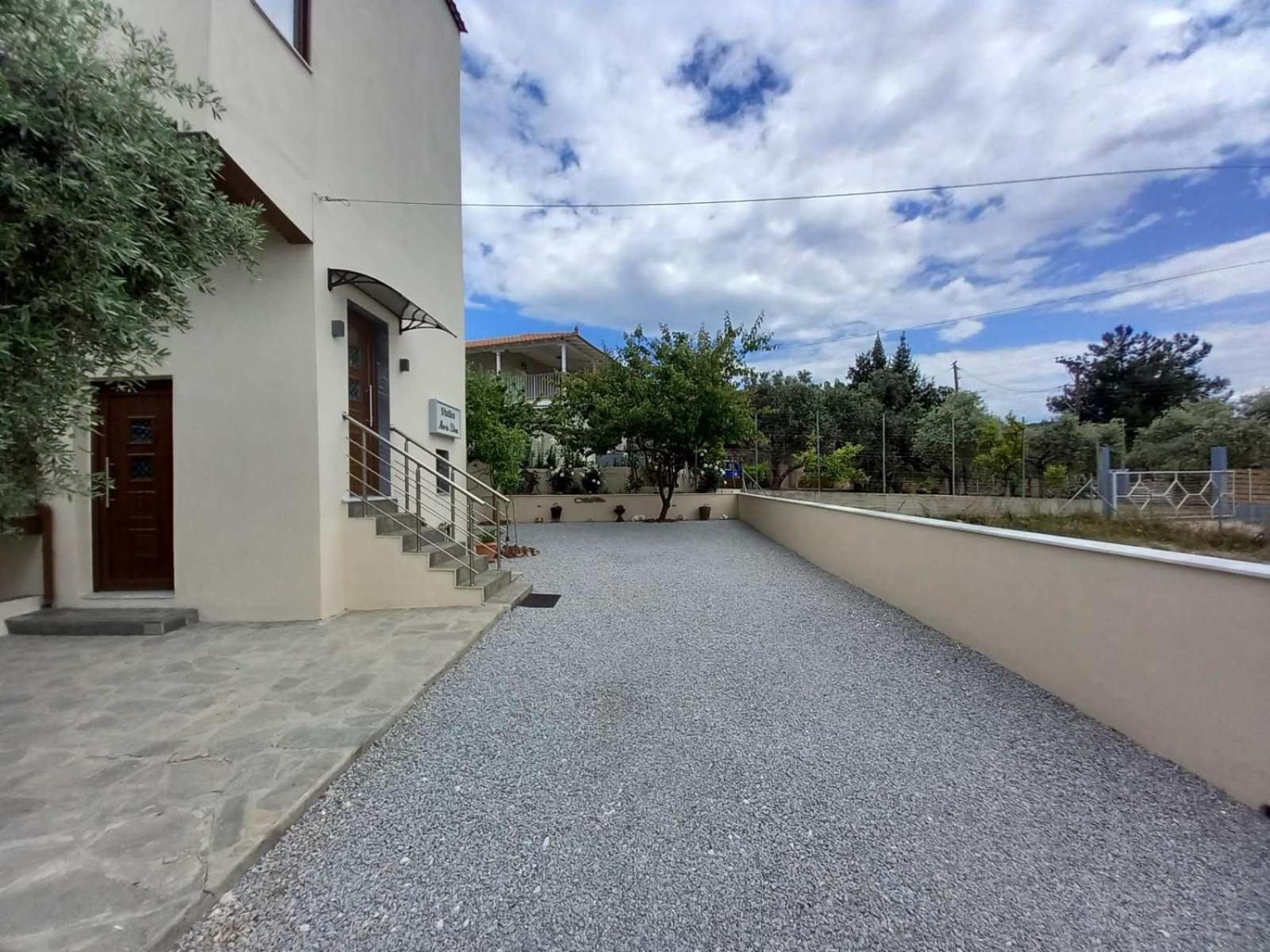 Maria Dina Apartments 1 Potos Ngoại thất bức ảnh