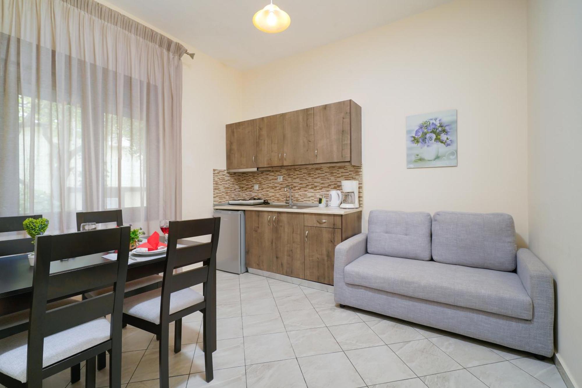 Maria Dina Apartments 1 Potos Ngoại thất bức ảnh