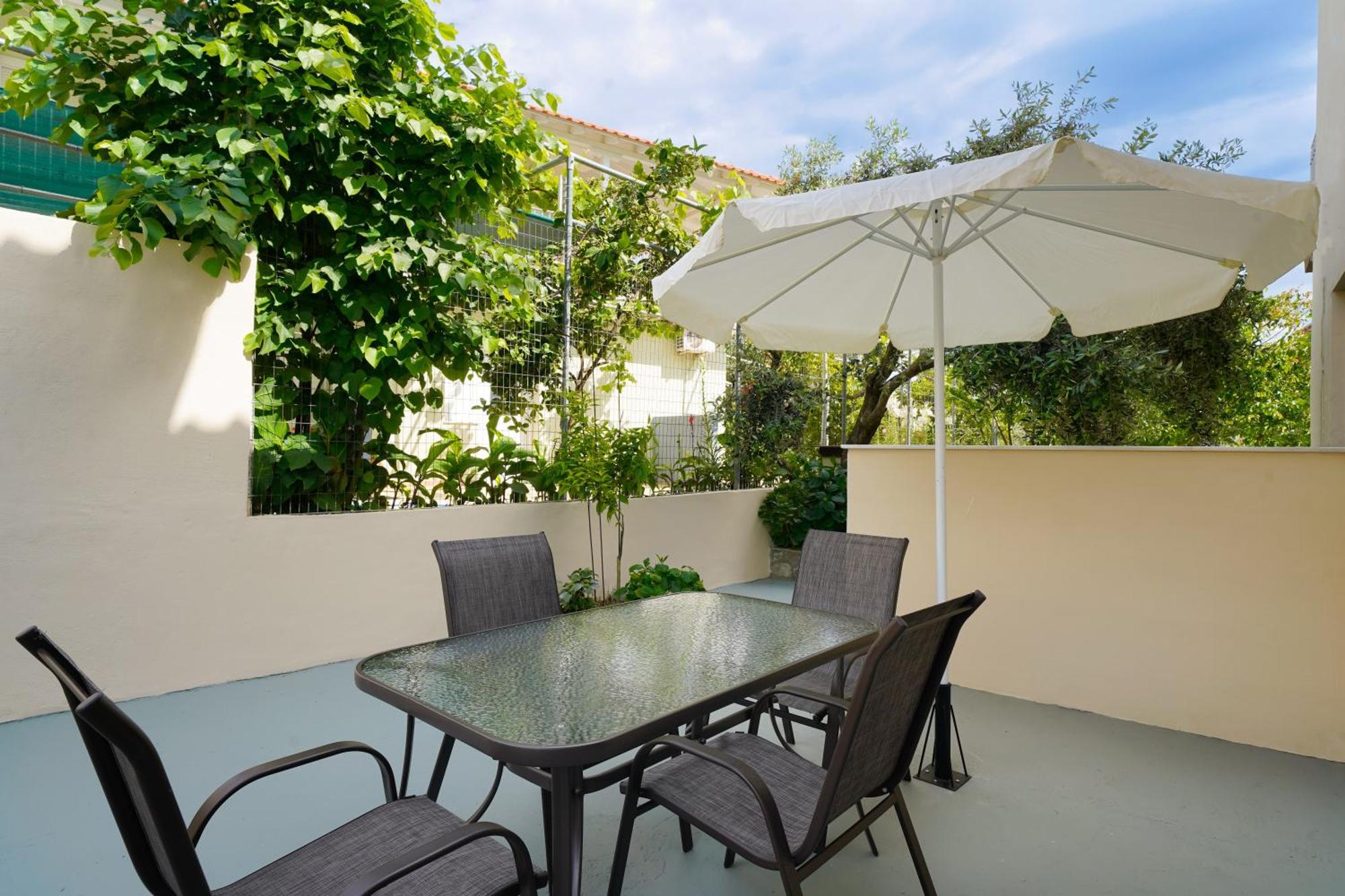 Maria Dina Apartments 1 Potos Ngoại thất bức ảnh