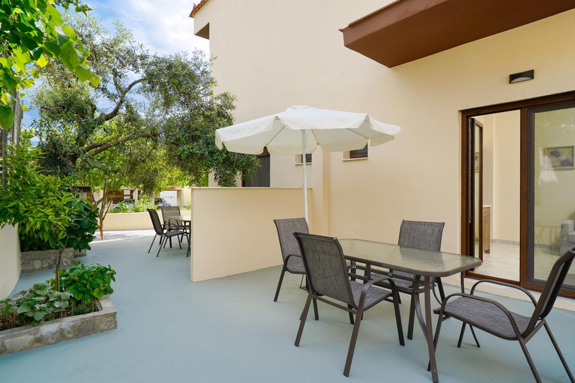 Maria Dina Apartments 1 Potos Ngoại thất bức ảnh